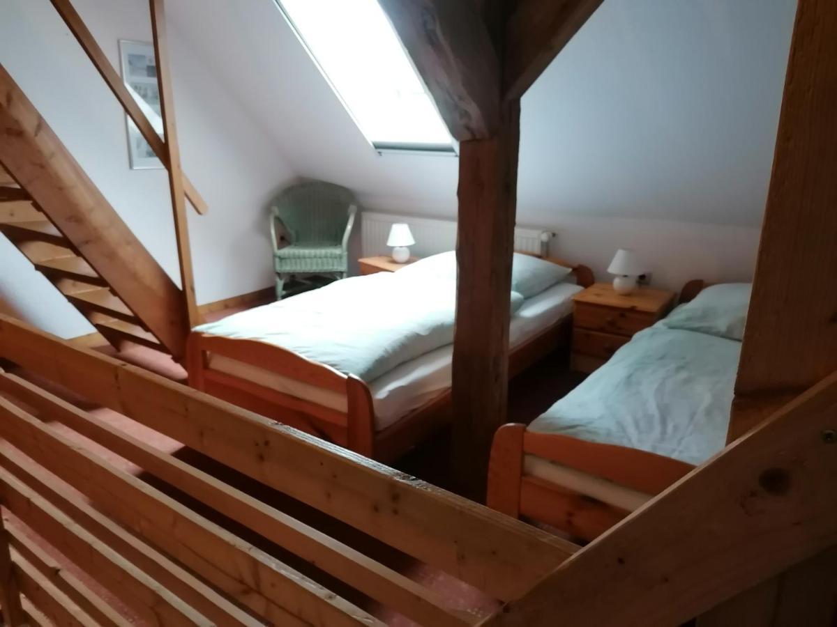 Boddenhus Auf Ruegen - Ferienwohnungen Und Pension Rappin Eksteriør bilde